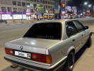 BMW 3 серия 1990 года