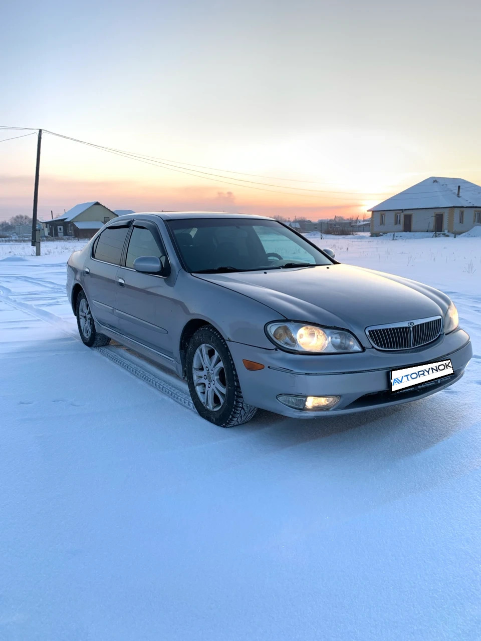 Nissan Maxima, 2001
