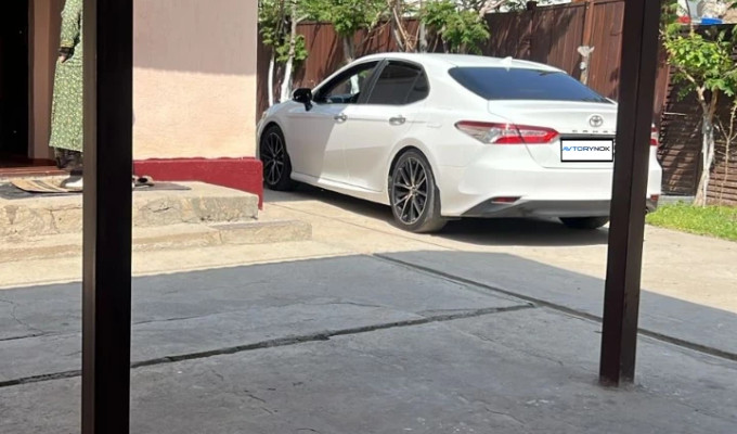 Toyota Camry 2019 года