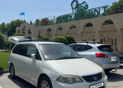 Honda Odyssey 2003 года