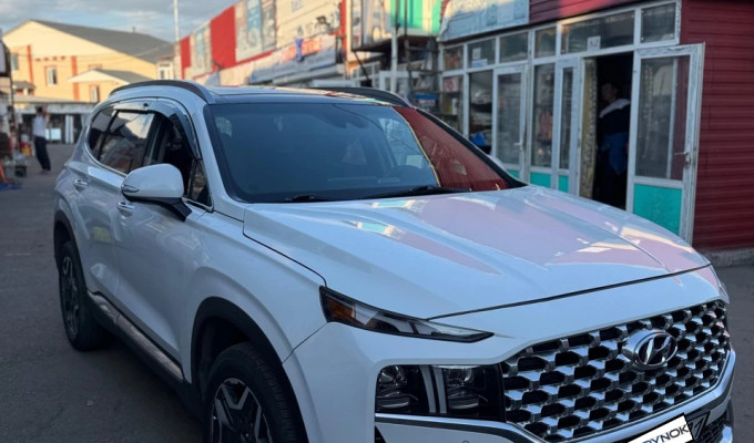Hyundai Santa Fe 2022 года