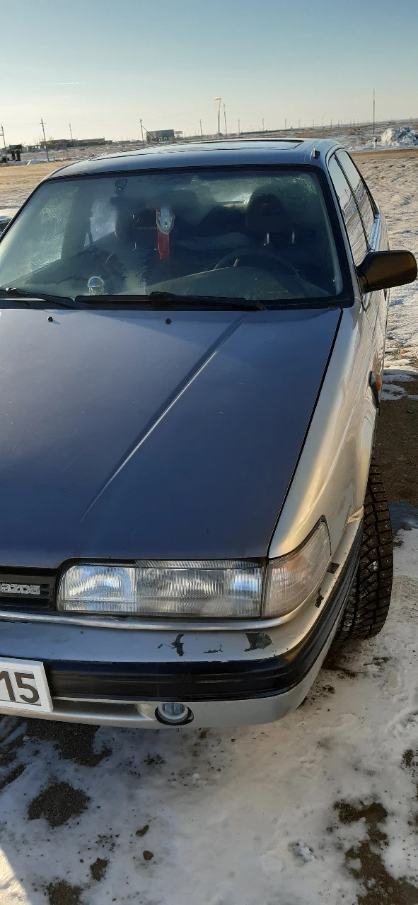 Mazda 626, 1988