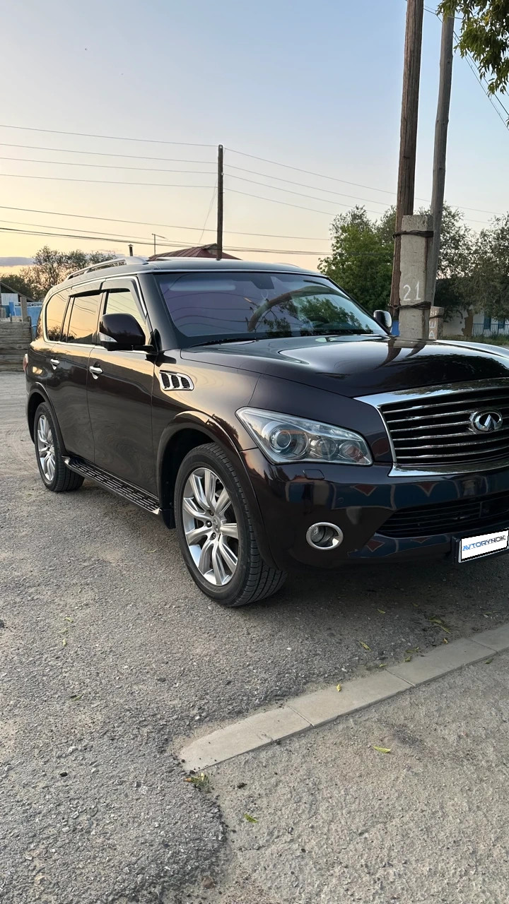 Infiniti QX80, 2013