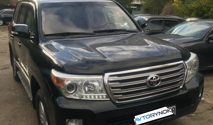 Toyota Land Cruiser 2012 года