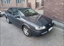 Volkswagen Passat 1995 года