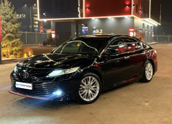 Toyota Camry 2018 года
