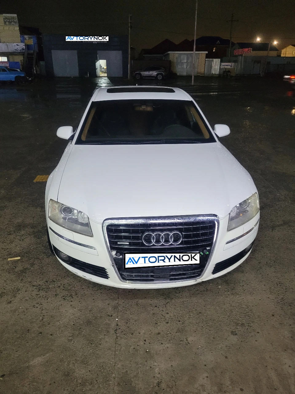 Audi A8, 2005