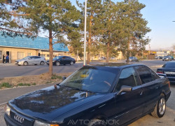 Audi 80 1990 года