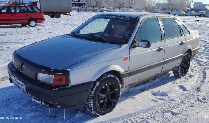 Volkswagen Passat 1992 года