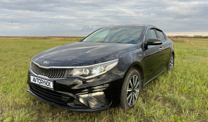 Kia Optima 2020 года
