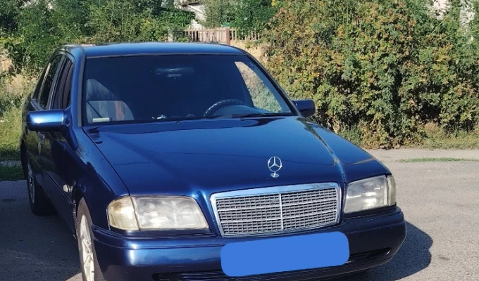 Mercedes-Benz C-Класс 1995 года