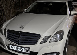 Mercedes-Benz E-Класс 2011 года