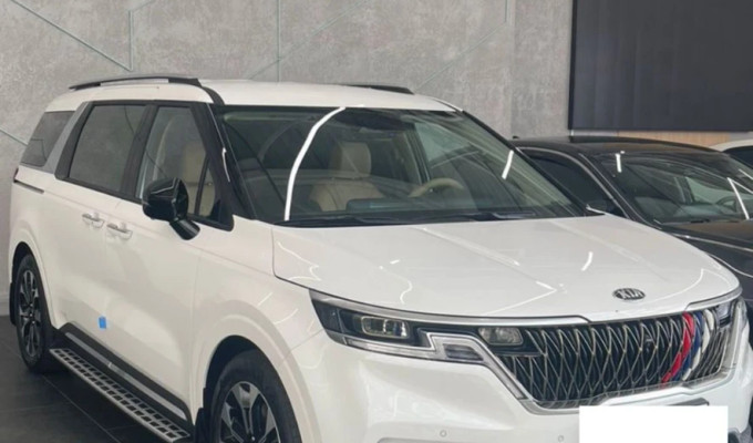 Kia Carnival 2021 года