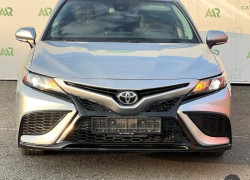 Toyota Camry 2021 года