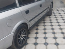 Opel Astra 2002 года