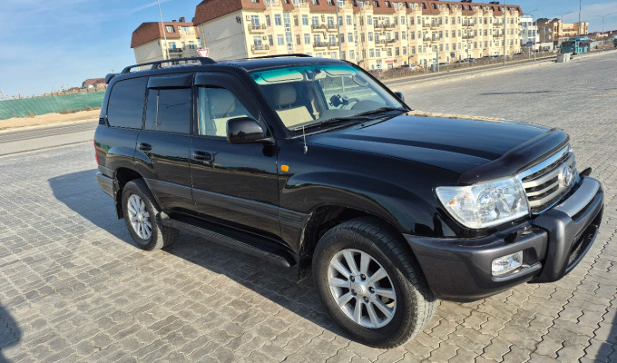 Toyota Land Cruiser 2006 года
