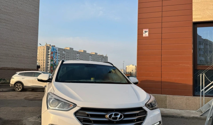 Hyundai Santa Fe 2016 года