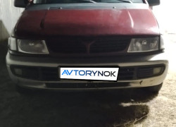 Mitsubishi Space Wagon 1997 года