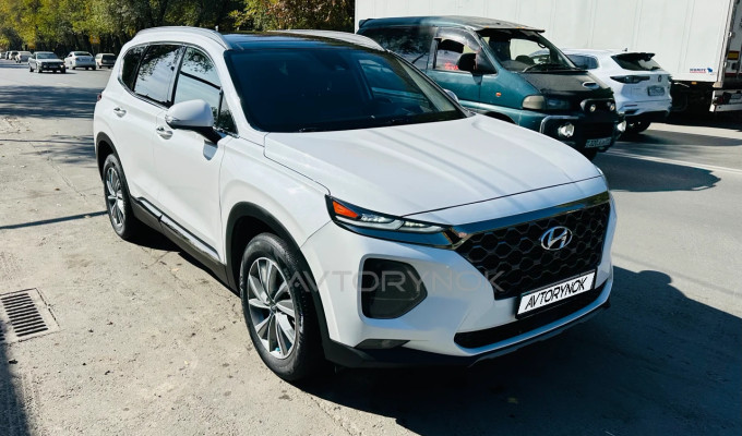 Hyundai Santa Fe 2020 года