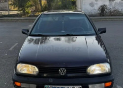 Volkswagen Golf 1994 года