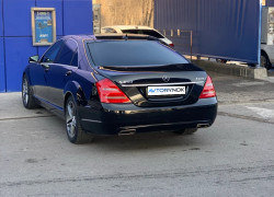 Mercedes-Benz S-Класс 2010 года