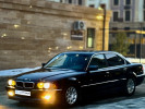 BMW 7 серия 2000 года