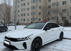 Kia K5 2025 года