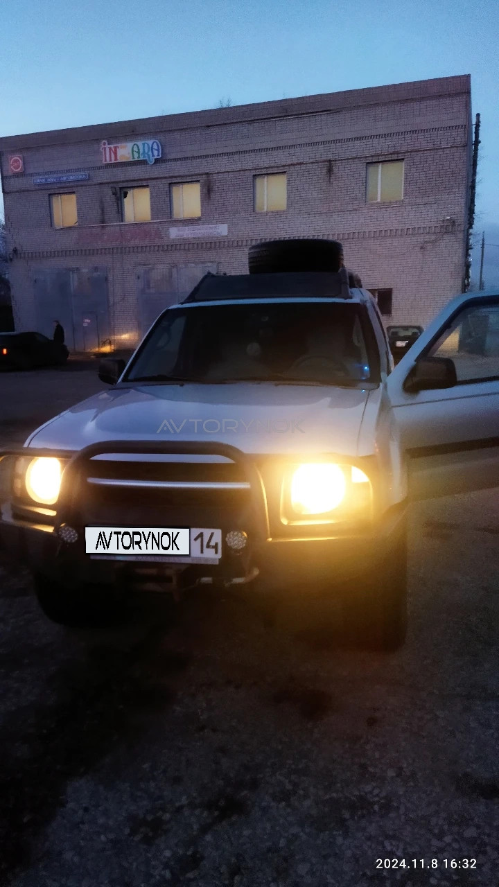 Nissan X-Terra, 2002