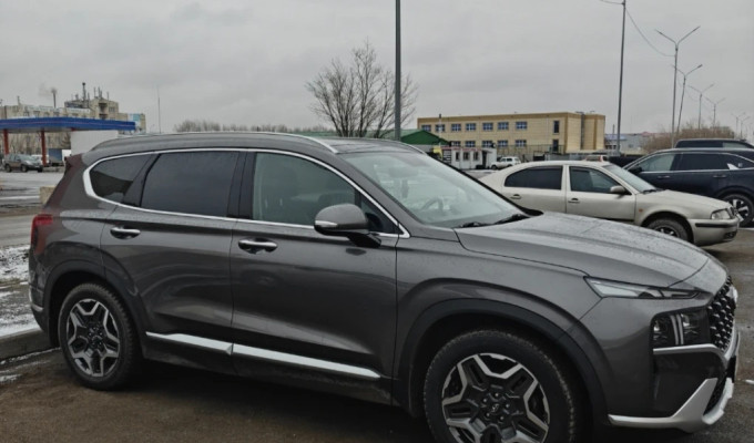 Hyundai Santa Fe 2021 года