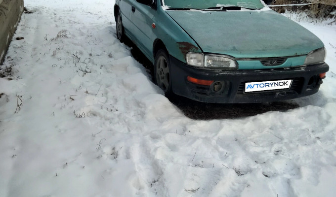 Subaru Impreza 1993 года