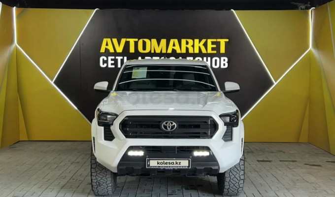 Toyota Tacoma 2024 года