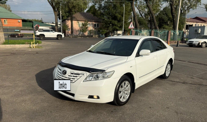 Toyota Camry 2007 года