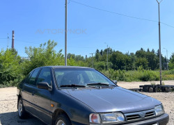 Nissan Primera 1990 года