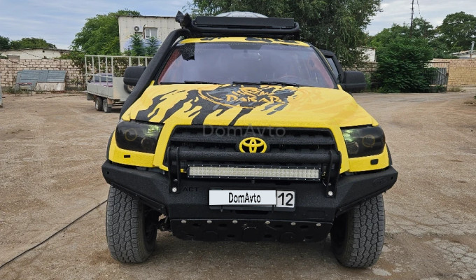 Toyota Sequoia 2008 года