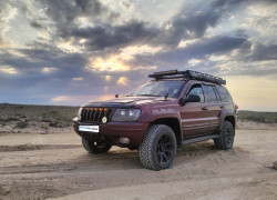 Jeep Grand Cherokee 1999 года