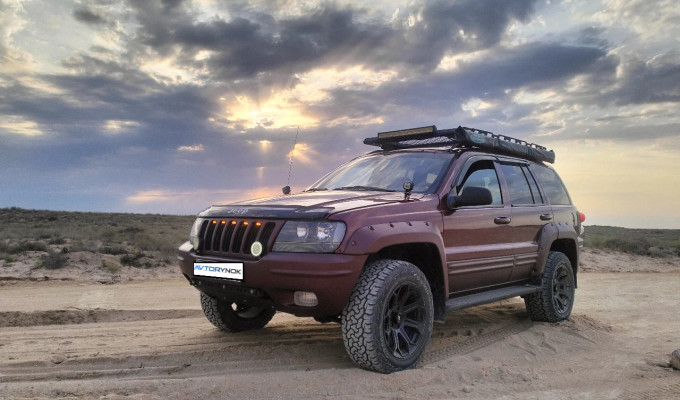 Jeep Grand Cherokee 1999 года