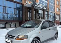 Chevrolet Aveo 2004 года