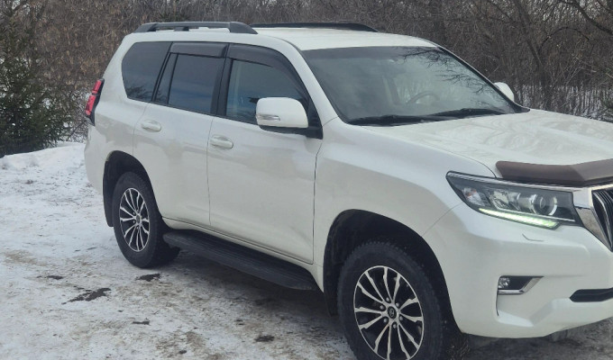 Toyota Land Cruiser Prado 2019 года