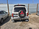 Mitsubishi Pajero 1992 года