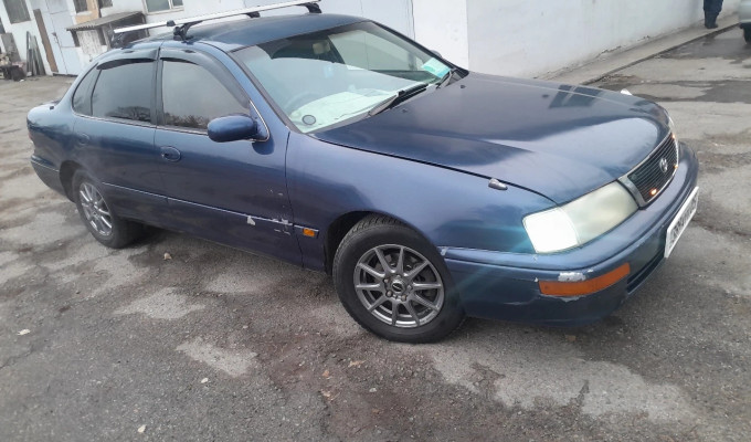 Toyota Avalon 1995 года