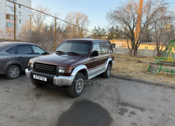 Mitsubishi Pajero 1992 года