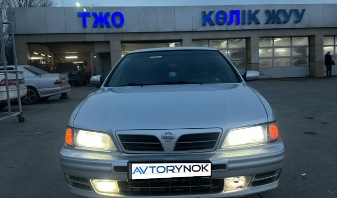 Nissan Maxima 1998 года
