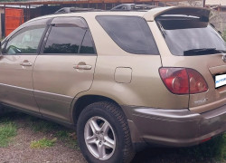 Toyota Harrier 1999 года