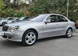 Mercedes-Benz E-Класс 2002 года