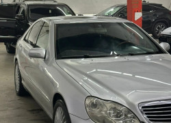 Mercedes-Benz S-Класс 2002 года
