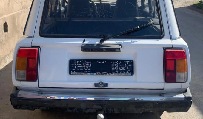 ВАЗ (Lada) 2104 1999 года