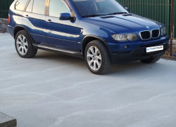 BMW X5 2000 года