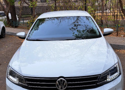 Volkswagen Jetta 2017 года