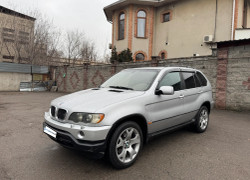 BMW X5 2001 года