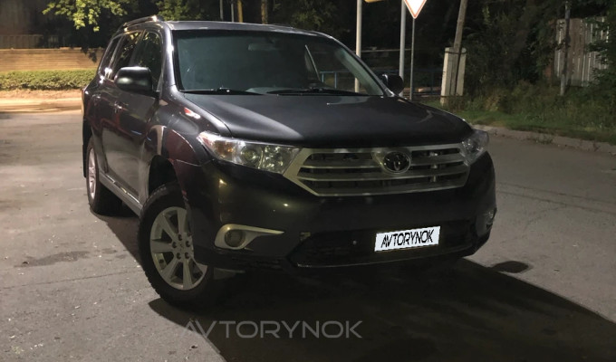 Toyota Highlander 2012 года